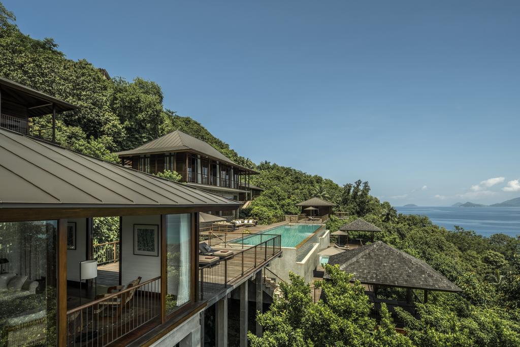 Station touristique Four Seasons Seychelles 5*