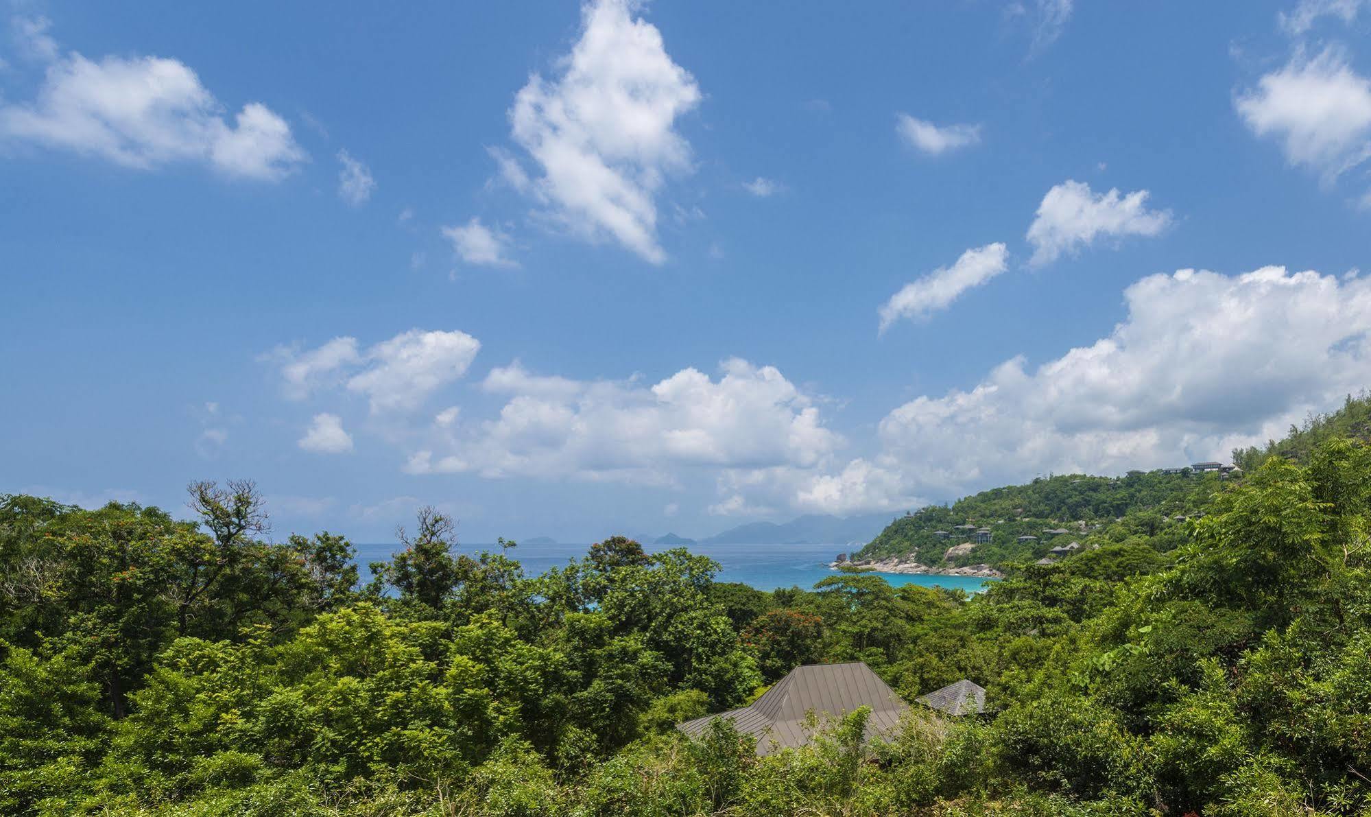 Station touristique Four Seasons Seychelles Baie Lazare (Mahe)
