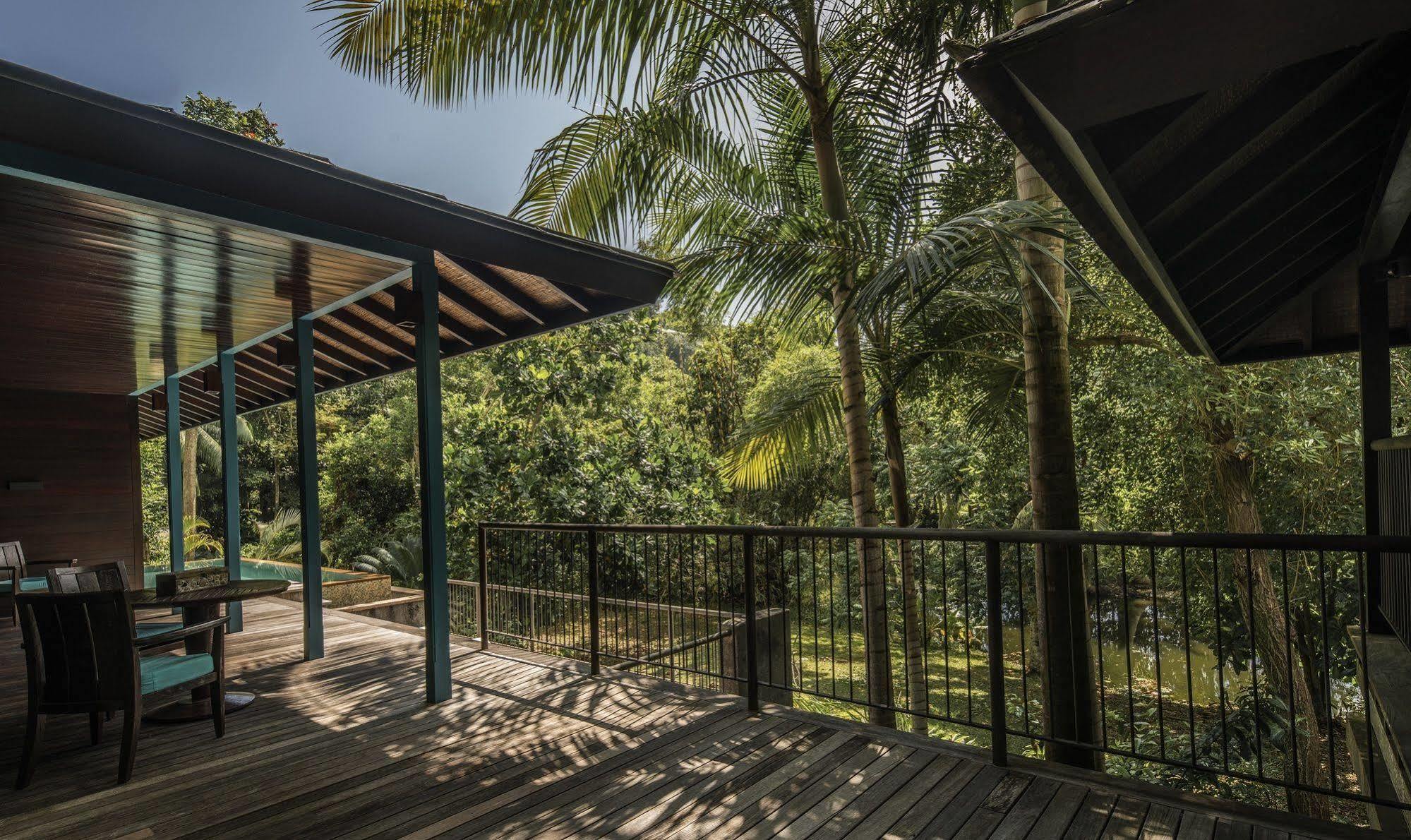 Four Seasons Seychelles 5* Baie Lazare (Mahe)