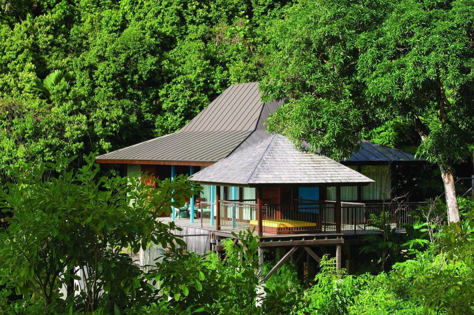 Four Seasons Seychelles