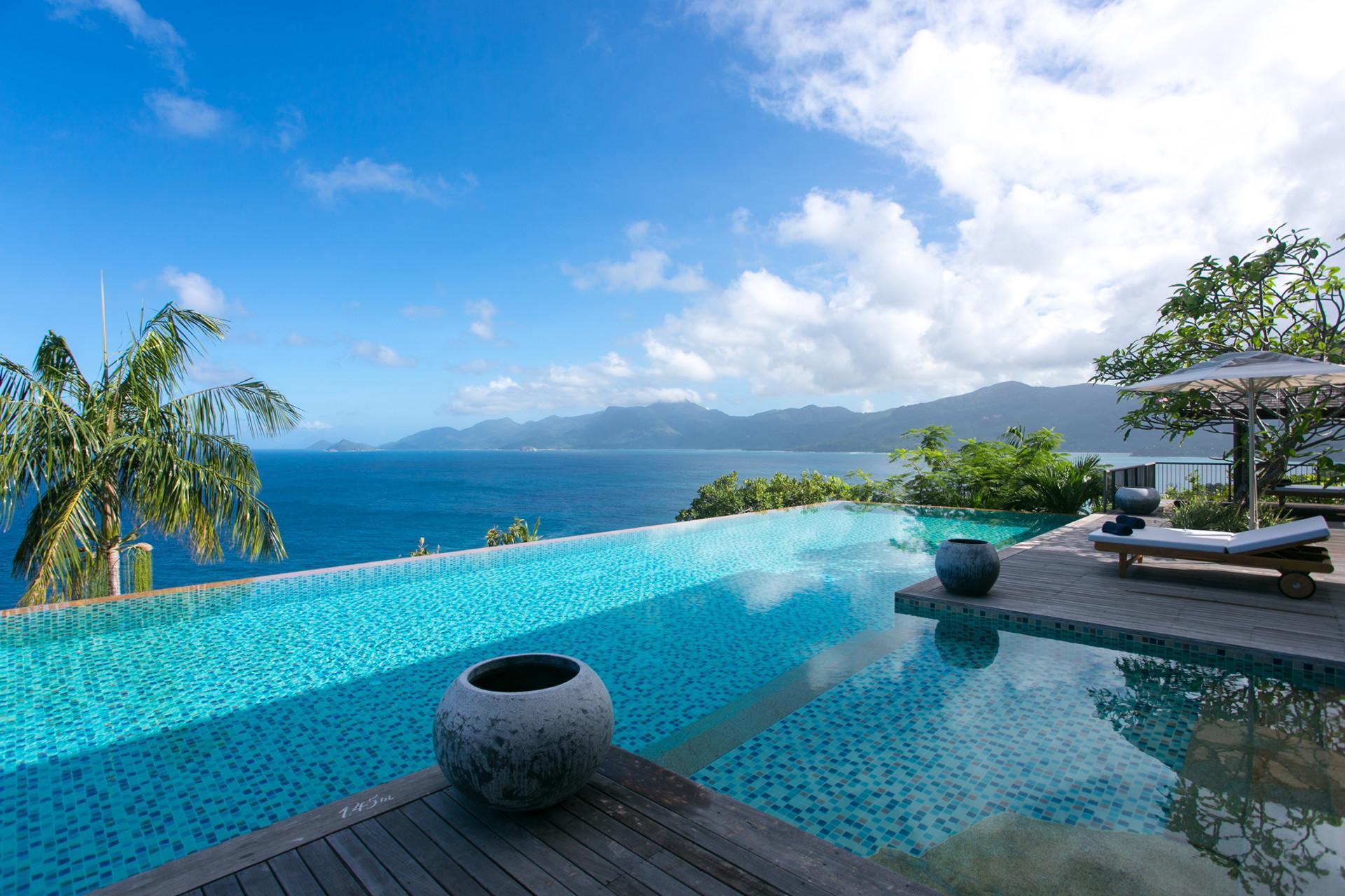 Four Seasons Seychelles 5*