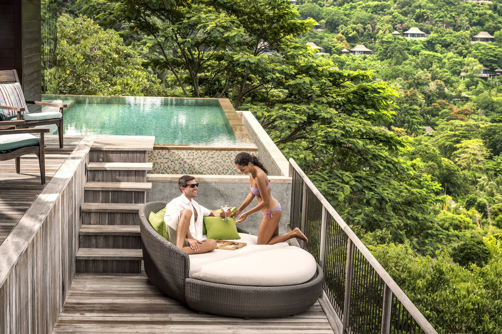 אתר נופש Four Seasons Seychelles 5*
